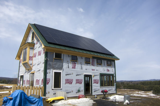 building a house with solar