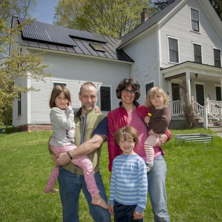 PHOTO homeowners solar-home-Hartford-Comeau-family PHOTO homeowners solar-home-Hartford-Comeau-family