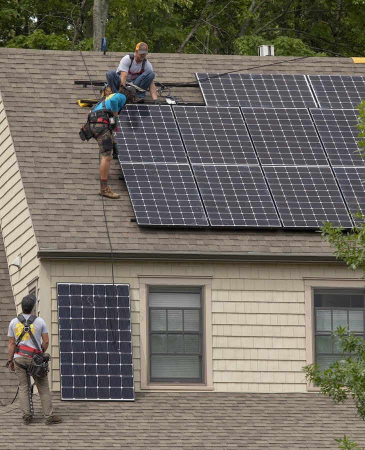 SunCommon solar rooftop array Colchester Vermont installation