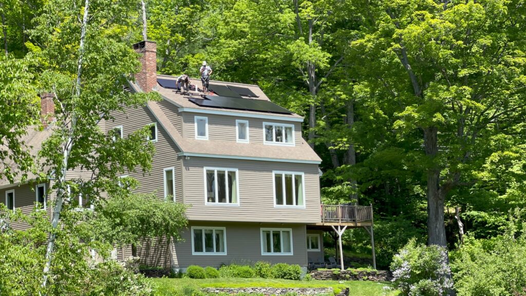 SunCommon solar rooftop installation Woodstock Vermont